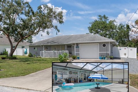 Villa ou maison à vendre à Spring Hill, Floride: 2 chambres, 132.29 m2 № 1906665 - photo 1