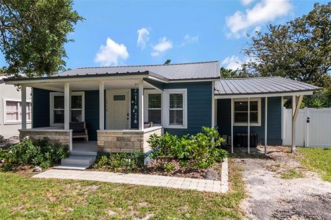 Casa en venta en Tampa, Florida, 2 dormitorios, 74.32 m2 № 2283905 - foto 2