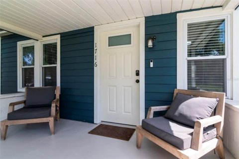 Casa en venta en Tampa, Florida, 2 dormitorios, 74.32 m2 № 2283905 - foto 4