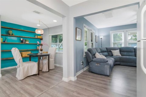 Casa en venta en Tampa, Florida, 2 dormitorios, 74.32 m2 № 2283905 - foto 20