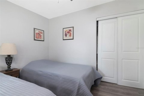Casa en venta en Tampa, Florida, 2 dormitorios, 74.32 m2 № 2283905 - foto 9