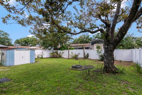 Casa en venta en Tampa, Florida, 2 dormitorios, 74.32 m2 № 2283905 - foto 26