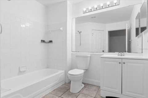 Copropriété à louer à Orlando, Floride: 3 chambres, 110.83 m2 № 2438092 - photo 28