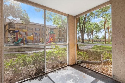 Copropriété à louer à Orlando, Floride: 3 chambres, 110.83 m2 № 2438092 - photo 30
