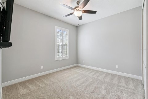 House in Winter Garden, Florida 3 bedrooms, 210.89 sq.m. № 2427063 - photo 27