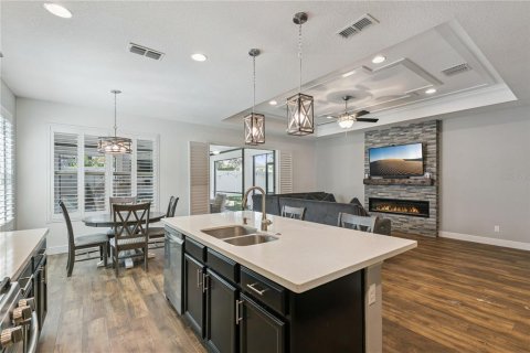 House in Winter Garden, Florida 3 bedrooms, 210.89 sq.m. № 2427063 - photo 16