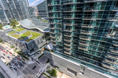 Снять в аренду квартиру в Майами, Флорида 1 спальня, 78.87м2, № 2055640 - фото 30