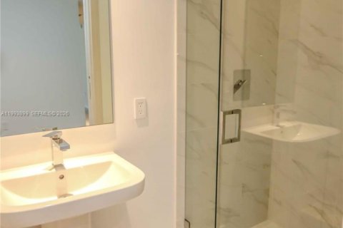 Apartment in Miami, Florida 1 bedroom, 78.87 sq.m. № 2055640 - photo 27