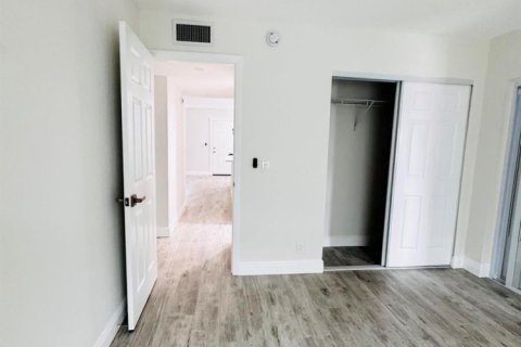 Condo in Delray Beach, Florida, 2 bedrooms  № 2169915 - photo 28