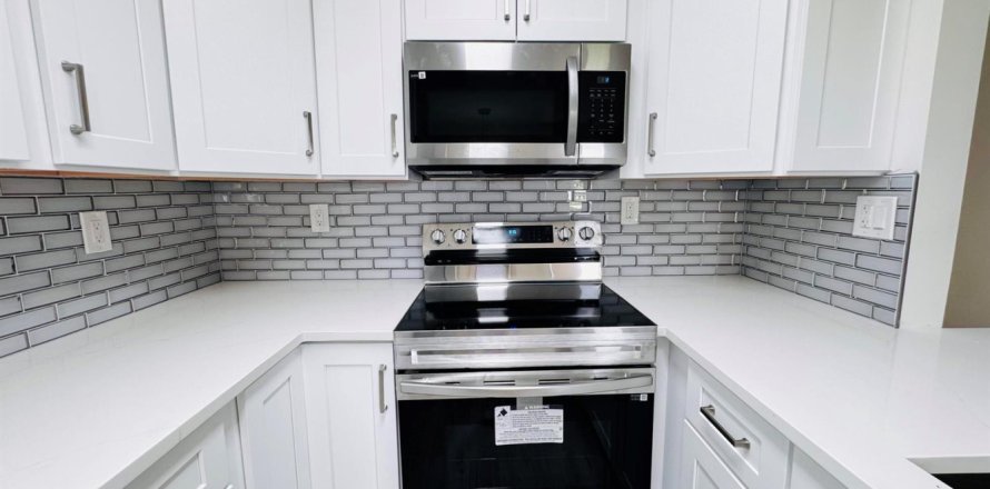 Condo in Delray Beach, Florida, 2 bedrooms  № 2169915