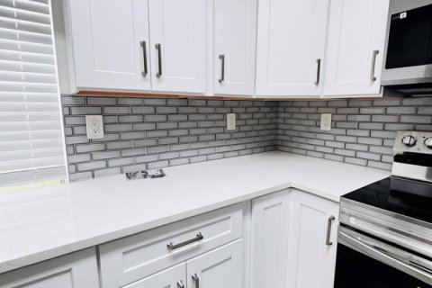 Condo in Delray Beach, Florida, 2 bedrooms  № 2169915 - photo 20