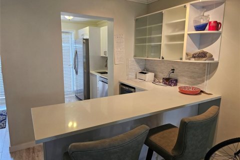 Condominio en alquiler en Lauderdale-by-the-Sea, Florida, 1 dormitorio, 69.68 m2 № 2250616 - foto 22