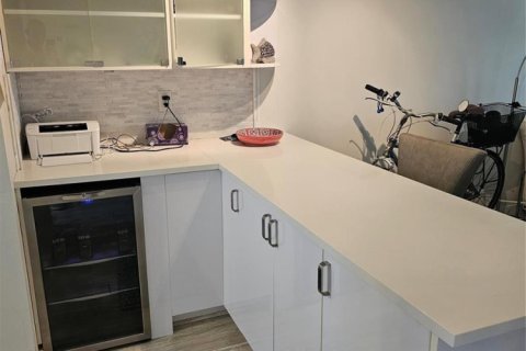 Condominio en alquiler en Lauderdale-by-the-Sea, Florida, 1 dormitorio, 69.68 m2 № 2250616 - foto 25