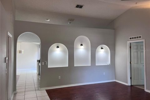 Casa en alquiler en Chuluota, Florida, 4 dormitorios, 193.98 m2 № 1895083 - foto 4