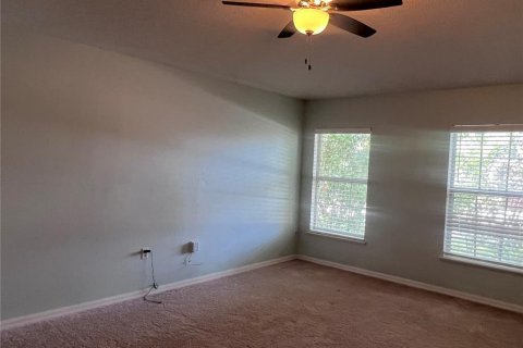 Casa en alquiler en Chuluota, Florida, 4 dormitorios, 193.98 m2 № 1895083 - foto 11