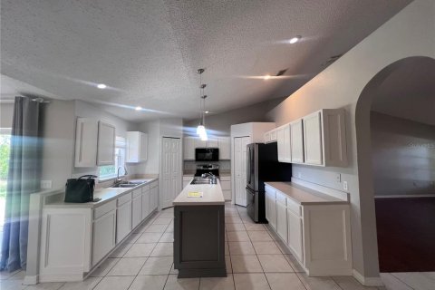 Casa en alquiler en Chuluota, Florida, 4 dormitorios, 193.98 m2 № 1895083 - foto 7