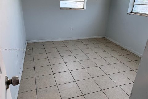 Casa en venta en Florida City, Florida, 4 dormitorios № 2028633 - foto 7