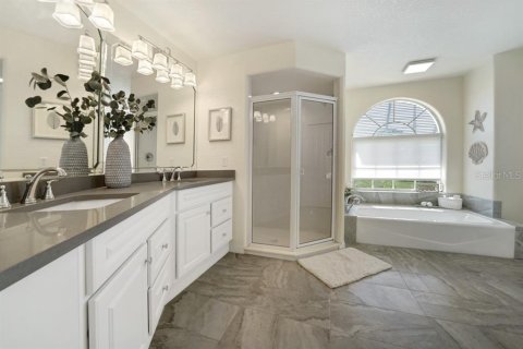 House in Englewood, Florida 3 bedrooms, 210.8 sq.m. № 2391409 - photo 30