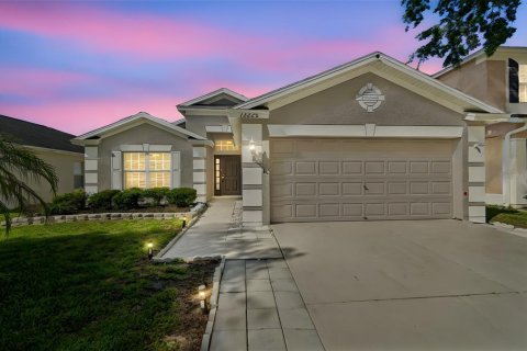 Villa ou maison à Riverview, Floride 4 chambres, 156.54 m2 № 2221935