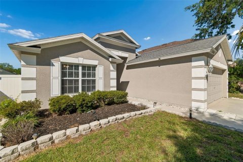 Villa ou maison à vendre à Riverview, Floride: 4 chambres, 156.54 m2 № 2221935 - photo 3