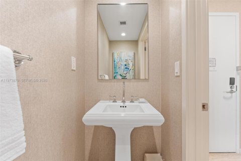 Condominio en venta en Fort Lauderdale, Florida, 2 dormitorios № 2033437 - foto 14