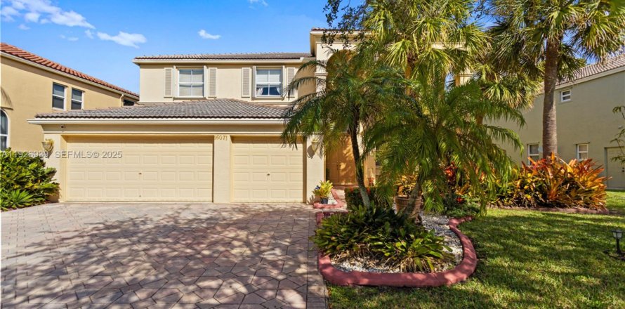 Дом в Мирамар, Флорида 5 спален, 325.25м2 № 1987894