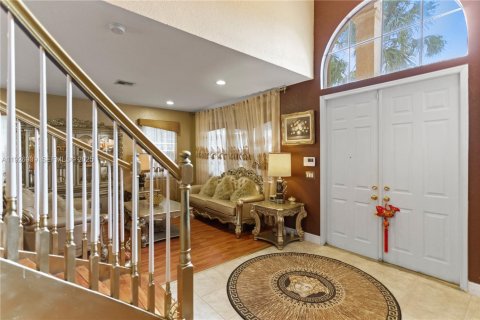 Купить виллу или дом в Мирамар, Флорида 5 спален, 325.25м2, № 1987894 - фото 29