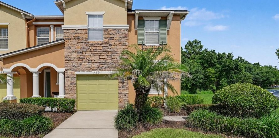 Adosado en Sanford, Florida 3 dormitorios, 176.05 m2 № 2202025