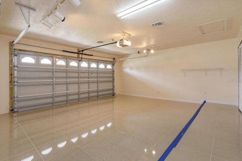 Casa en venta en Orlando, Florida, 3 dormitorios, 189.8 m2 № 1901889 - foto 20