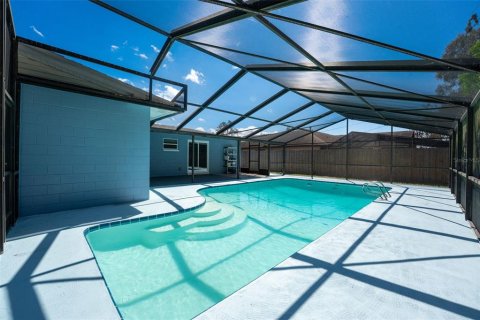 Villa ou maison à vendre à Titusville, Floride: 4 chambres, 167.22 m2 № 2094433 - photo 2