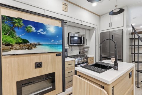 Villa ou maison à vendre à Key Largo, Floride: 4 chambres № 2069660 - photo 10