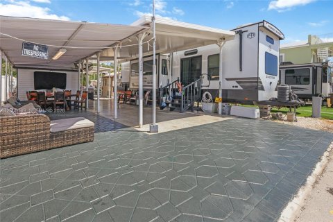 Villa ou maison à vendre à Key Largo, Floride: 4 chambres № 2069660 - photo 3