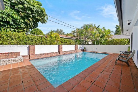 Купить виллу или дом в Майами, Флорида 4 спальни, 255.39м2, № 1997632 - фото 29
