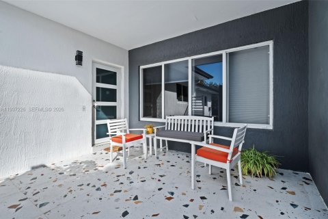 Купить виллу или дом в Майами, Флорида 4 спальни, 255.39м2, № 1997632 - фото 7