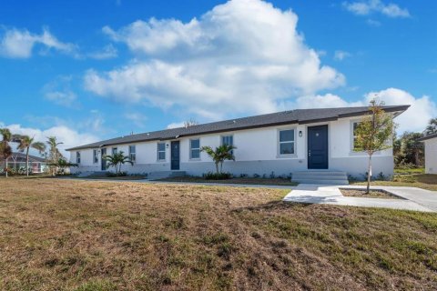 Apartamento en alquiler en Rotonda, Florida, 3 dormitorios, 97.27 m2 № 1885371 - foto 12