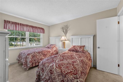 Copropriété à vendre à Zephyrhills, Floride: 2 chambres, 83.33 m2 № 2198501 - photo 13