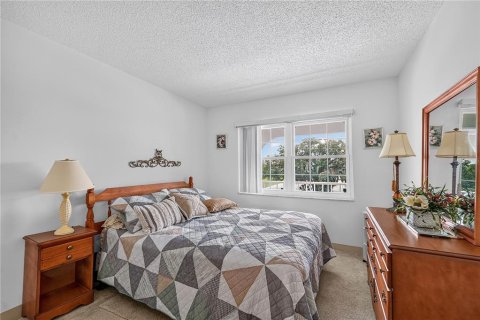 Copropriété à vendre à Zephyrhills, Floride: 2 chambres, 83.33 m2 № 2198501 - photo 5