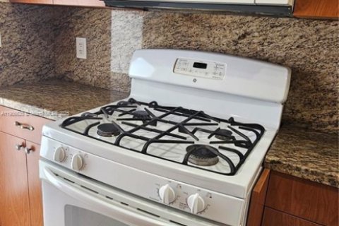 Copropriété à louer à Miami Beach, Floride: 1 chambre, 37.44 m2 № 1963407 - photo 4