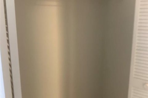 Снять в аренду квартиру в Энглвуд, Флорида 1 комната, 92.9м2, № 2097382 - фото 17