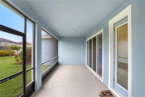 House in Wesley Chapel, Florida 4 bedrooms, 234.95 sq.m. № 1567137 - photo 28