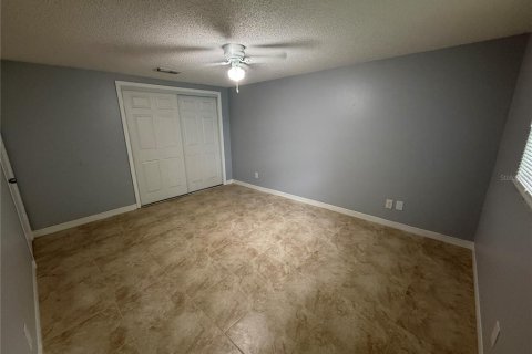 Appartement à louer à New Port Richey, Floride: 1 chambre, 65.03 m2 № 2391115 - photo 5