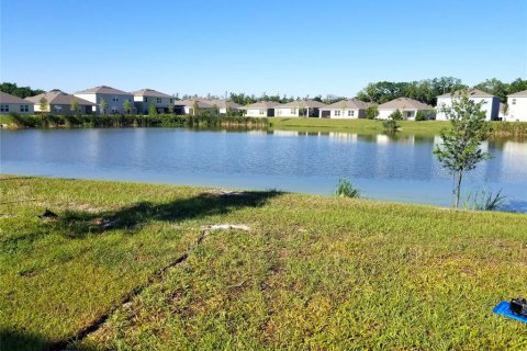 House in Davenport, Florida 5 bedrooms, 234.3 sq.m. № 2304959 - photo 20