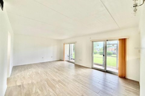 Copropriété à louer à Tampa, Floride: 1 chambre, 76.83 m2 № 2106996 - photo 10
