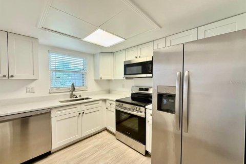 Copropriété à louer à Tampa, Floride: 1 chambre, 76.83 m2 № 2106996 - photo 8