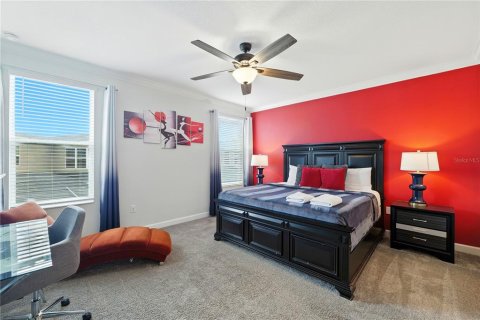Casa en venta en Kissimmee, Florida, 6 dormitorios, 310.57 m2 № 1904367 - foto 24