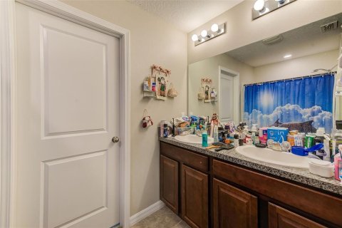 Casa en venta en Wimauma, Florida, 4 dormitorios, 176.05 m2 № 1747057 - foto 12