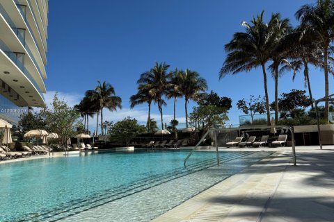 Copropriété à vendre à Sunny Isles Beach, Floride: 2 chambres, 139.91 m2 № 2170716 - photo 9