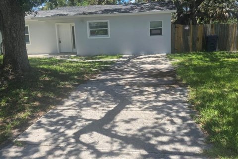 Villa ou maison à vendre à Tampa, Floride: 3 chambres, 121.05 m2 № 1868840 - photo 3