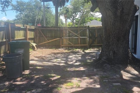 Villa ou maison à vendre à Tampa, Floride: 3 chambres, 121.05 m2 № 1868840 - photo 8