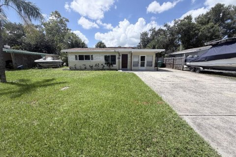 Villa ou maison à Clearwater, Floride 3 chambres, 133.78 m2 № 2309800